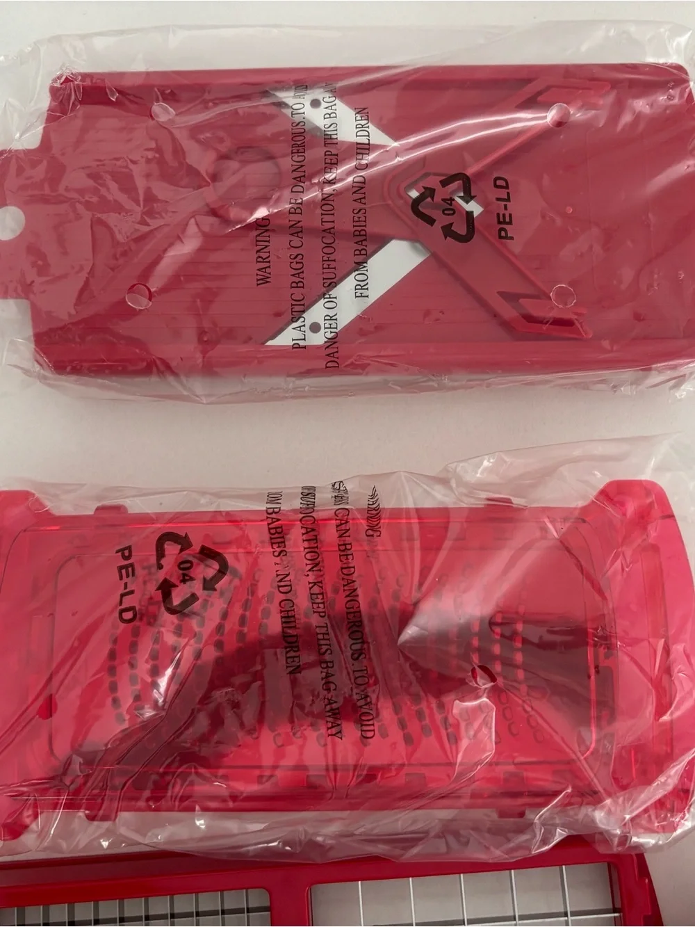 Red and White Plastic Kitchen Tool - Push Button Design vegetable chopper